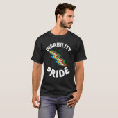 障害者プライドと旗 Tシャツ (正面フル)