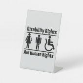 障害者権利人権は人権広場 台座サイン (正面)