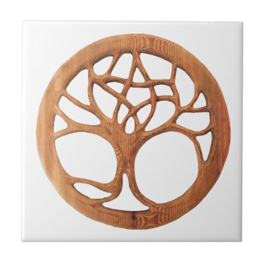 隠されたケルト族の星形五角形が付いているドルイド教司祭の木 タイル (正面)