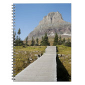 隠された湖の眺めへの細道 ノートブック (正面)