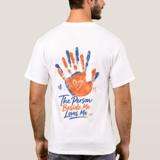 隣にいる人は私のことを愛してくれる ハンドプリントTシャツ Tシャツ