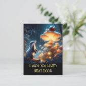 隣の狸カタツムリのキノコ ポストカード (スタンド正面)