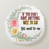 隣もしに座って言うのもいやだ ラウンドクッション (正面)