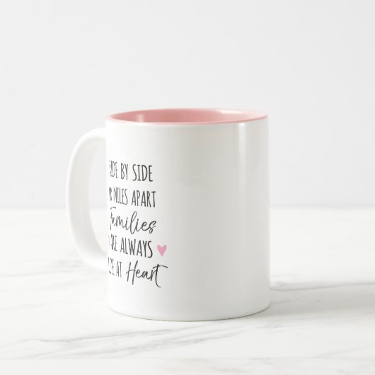 隣り合う、またはマイル離れたファミリが近いハート ツートーンマグカップ (正面左)