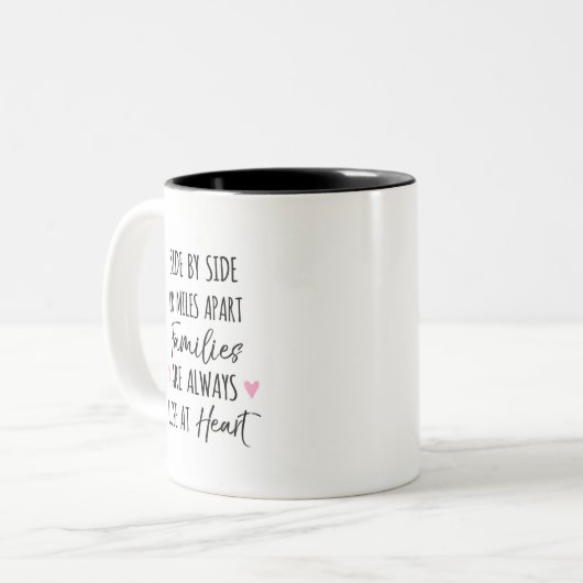 隣り合う、またはマイル離れたファミリが近いハート ツートーンマグカップ (正面左)