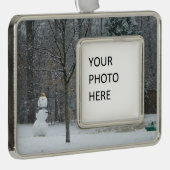 隣人の雪だるま冬の雪景色 シルバープレートフレームオーナメント (右)
