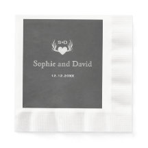 〔雄ジカの〕枝角とハート結び結婚目