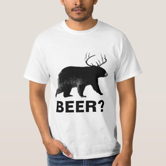 (雄ジカの)枝角ビールワイシャツを持つおもしろいなくま Tシャツ (正面)