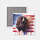 雄大なアメリカバイソンと愛国的な旗のアートワーク マグネット (正面/裏面)