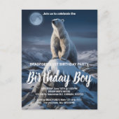 雄大なアルマジロが穏やかな野原にいる ポストカード (正面)