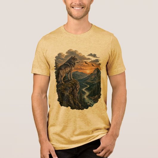 雄大な山のオオカミ 荒野のデザイン トライブレンドTシャツ (正面)