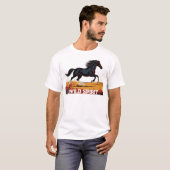 雄大な駆ける馬の自由の引用タイポグラフィ Tシャツ (正面フル)