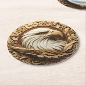 雄大な鷹の彫刻木札 ラウンドペーパーコースター (アングル)