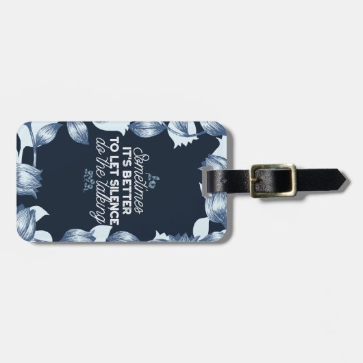 雄弁な沈黙は穏やかな装飾の芸術を引用 ラゲッジタグ (正面横)