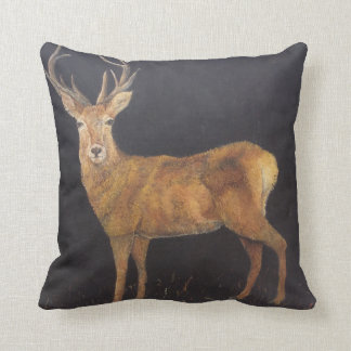 雄鹿の枕 クッション