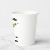 集まる前に予防接種を行う 紙コップ (左)