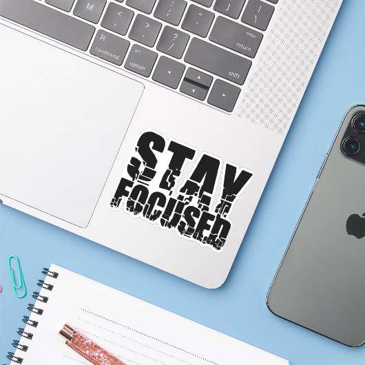 集中する |やる気を起こさせるフレーズと黒文字 シール (ノートパソコンとiPhone)
