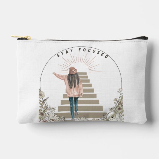 集中する アクセサリーポーチ (正面)