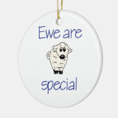 雌ヒツジは特別です セラミックオーナメント (左)
