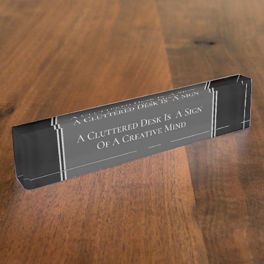 雑然としたデスクのユーモア デスクネームプレート (側面)