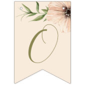 雑草の一番目の誕生日の女の子のように成長して バンティングフラッグ (第1の旗)