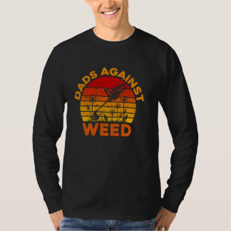 雑草芝刈り用の気におもしろいパパ Tシャツ