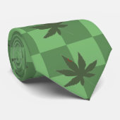 雑草: チェック模様の道 ネクタイ (ロール)