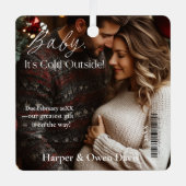 雑誌でクリスマスの妊娠発表を取り上げる メタルオーナメント (正面)