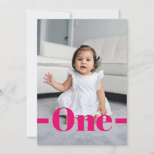 雑誌の表紙スタイルのピンクの写真の女の子の1歳の誕生日 招待状