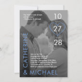 雑誌の表紙 ダークフォト モダン ミニマル ブルー 招待状 (正面)