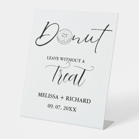 離れドーナツ無し結婚ドーナツ 台座サイン (正面)