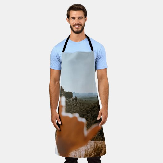 離れ人間の手 エプロン (着用した状態)