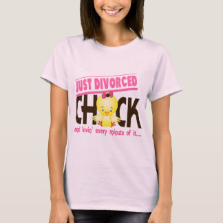 離婚したばかりの雛 Tシャツ