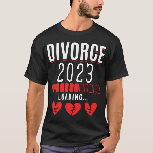 離婚2023おもしろい離婚した妻 Tシャツ (正面)