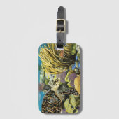 離礁のTシャツ上のHawksbillのウミガメ ラゲッジタグ (正面縦)