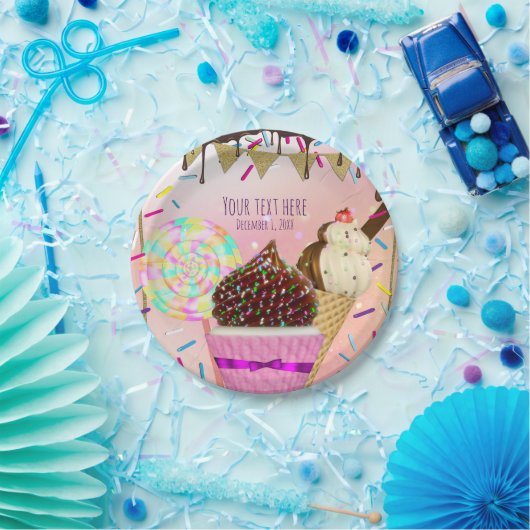 雨がキャンディランドスイーツを振りかけるパーティー ペーパープレート (パーティー)