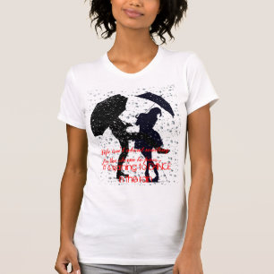 雨で踊る学ぶこと Tシャツ