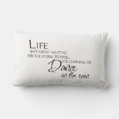 雨のダンス ランバークッション (裏面)