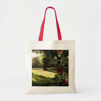 雨のバラのバッグ トートバッグ