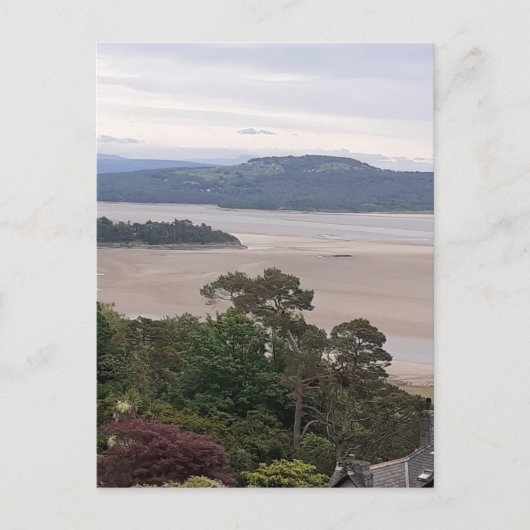 雨のモレカムベイポストカード ポストカード (正面)