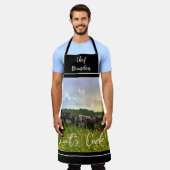 雨の下でスペックルパーク牛、サンセットスカイ エプロン (着用した状態)