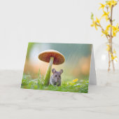 雨の中で友人を探すネズミ カード (黄色い花)