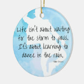 雨の中で踊る年ビビアン・グリーン引用文 セラミックオーナメント (左)