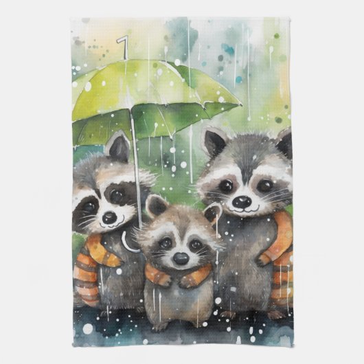 雨の中のアライグマのかわいい姿 キッチンタオル (縦)
