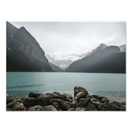 雨の中のルイーズ湖 フォトプリント           