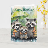 雨の中の可愛いアライグマの誕生日カード カード (黄色い花)