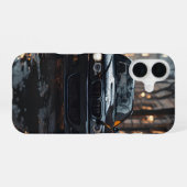 雨の夜のMドライブ iPhone 16ケース (裏面横)