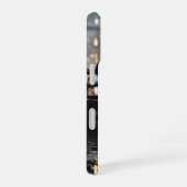 雨の夜のMドライブ iPhone 16ケース (右側面)