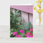 雨の後の庭 – マーサのブドウ畑 カード (黄色い花)