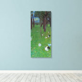 雨の後、ガーデンチキンバイグスタフクリムト キャンバスプリント (インサイチュ (ウッドフロア))